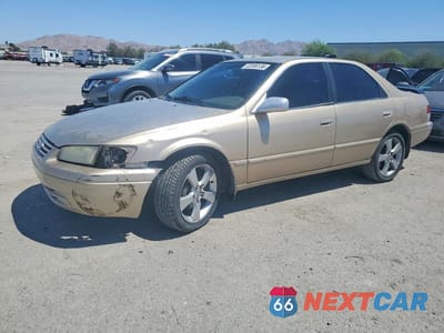 1999 TOYOTA CAMRY LE V6 JT2BF28K0X0170760 - główne zdjęcie licytacji z USA - miniatura