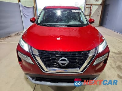 Piąte zdjęcie samochodu w środku: 2023 NISSAN ROGUE SV VIN:5N1BT3BBXPC904474 - miniatura