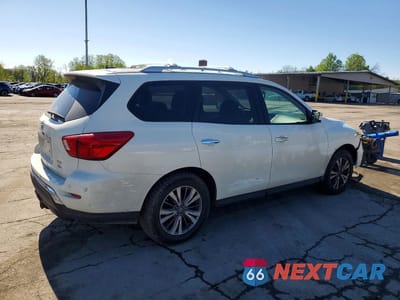 Trzecie zdjęcie samochodu z tyłu: 2017 NISSAN PATHFINDER SL VIN:5N1DR2MM4HC690308 - miniatura