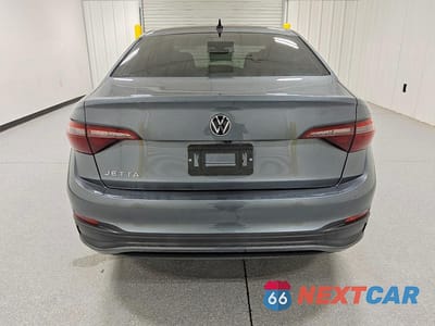 Zdjęcie 6 z 12 samochodu: 2024 VOLKSWAGEN JETTA S VIN:3VW5M7BU9RM094728 - miniatura
