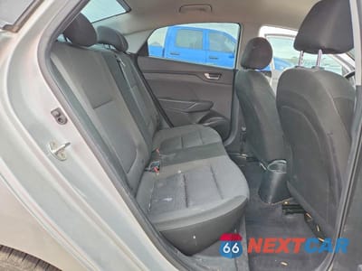 Zdjęcie 10 z 12 samochodu: 2018 HYUNDAI ACCENT SE VIN:3KPC24A31JE012657 - miniatura