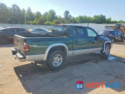 Trzecie zdjęcie samochodu z tyłu: 2002 DODGE DAKOTA QUAD SLT VIN:1B7HL48X52S578430 - miniatura