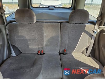 Zdjęcie 10 z 13 samochodu: 2001 JEEP GRAND CHEROKEE LAREDO VIN:1J4GW48S51C607774 - miniatura