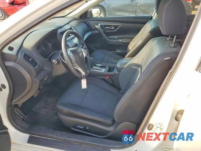 Zdjęcie 7 z 12 samochodu: 2016 NISSAN ALTIMA 2.5 S VIN:1N4AL3AP6GC197439 - miniatura
