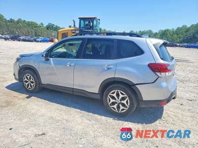 Drugie zdjęcie samochodu z przodu: 2023 SUBARU FORESTER PREMIUM VIN:JF2SKAEC3PH470354 - miniatura