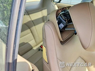 Zdjęcie 10 z 12 samochodu: 2011 MERCEDES-BENZ E 350 VIN:WDDKJ5GB1BF068937 - miniatura