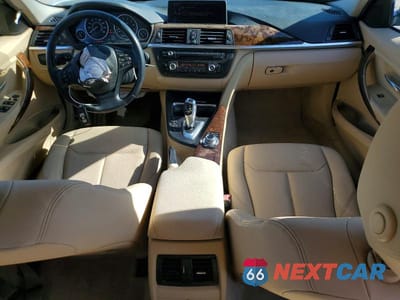 Zdjęcie 8 z 12 samochodu: 2013 BMW 320 I VIN:WBA3B1C52DF462872 - miniatura