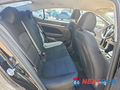 Zdjęcie 10 z 12 samochodu: 2019 HYUNDAI ELANTRA SEL VIN:5NPD84LF2KH463944 - miniatura