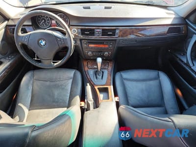 Zdjęcie 8 z 12 samochodu: 2008 BMW 328 XI VIN:WBAVC93538K044838 - miniatura