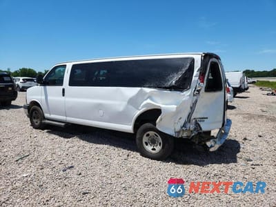 Drugie zdjęcie samochodu z przodu: 2020 CHEVROLET EXPRESS G3500 LT VIN:1GAZGPFG1L1181665 - miniatura