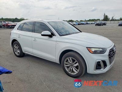 Czwarte zdjęcie samochodu z boku: 2023 AUDI Q5 PREMIUM 45 VIN:WA1GAAFY2P2158797 - miniatura