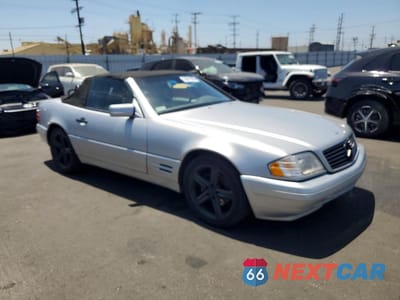 Czwarte zdjęcie samochodu z boku: 1998 MERCEDES-BENZ SL 500 VIN:WDBFA67F4WF165302 - miniatura