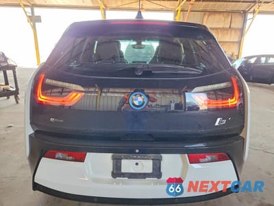 Zdjęcie 6 z 12 samochodu: 2015 BMW I3 BEV VIN:WBY1Z2C53FV286353 - miniatura