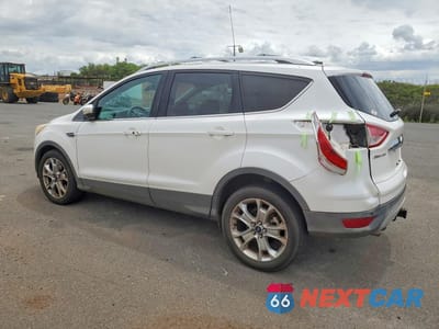 Drugie zdjęcie samochodu z przodu: 2014 FORD ESCAPE TITANIUM VIN:1FMCU0J98EUC15815 - miniatura