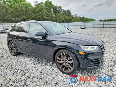 Czwarte zdjęcie samochodu z boku: 2018 AUDI SQ5 PRESTIGE VIN:WA1C4AFY0J2087886 - miniatura