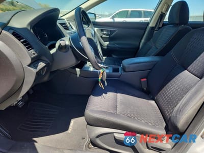 Zdjęcie 7 z 13 samochodu: 2017 NISSAN ALTIMA 2.5 VIN:1N4AL3AP7HC144797 - miniatura