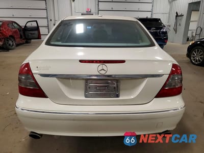Zdjęcie 6 z 12 samochodu: 2007 MERCEDES-BENZ E 350 4MATIC VIN:WDBUF87X37X215146 - miniatura