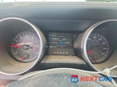 Zdjęcie 9 z 12 samochodu: 2018 FORD MUSTANG VIN:1FA6P8TH6J5185753 - miniatura