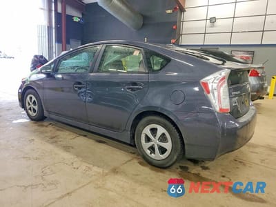 Drugie zdjęcie samochodu z przodu: 2015 TOYOTA PRIUS THREE VIN:JTDKN3DU2F0477921 - miniatura