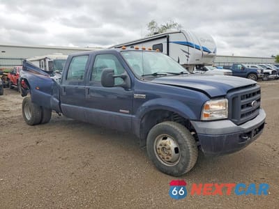 Czwarte zdjęcie samochodu z boku: 2006 FORD F350 SUPER DUTY VIN:1FTWW33P36ED28334 - miniatura