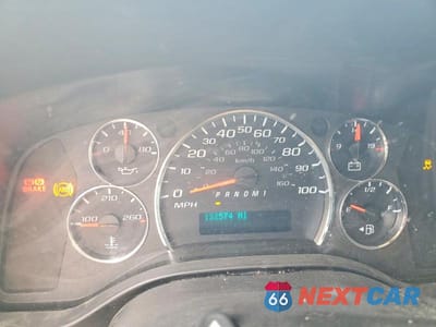 Zdjęcie 9 z 13 samochodu: 2020 CHEVROLET EXPRESS G2500 VIN:1GCWGAFP8L1275212 - miniatura