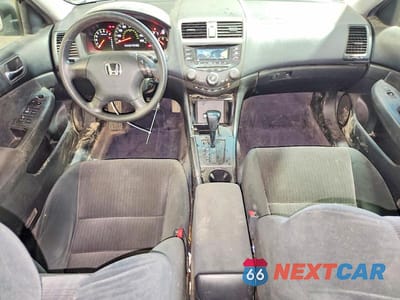Zdjęcie 8 z 12 samochodu: 2005 HONDA ACCORD LX VIN:1HGCM56425A124508 - miniatura