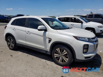 Czwarte zdjęcie samochodu z boku: 2020 MITSUBISHI OUTLANDER SPORT ES VIN:JA4AP3AU6LU016729 - miniatura