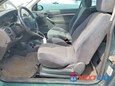 Zdjęcie 7 z 12 samochodu: 2000 FORD FOCUS ZX3 VIN:3FAFP313XYR239055 - miniatura