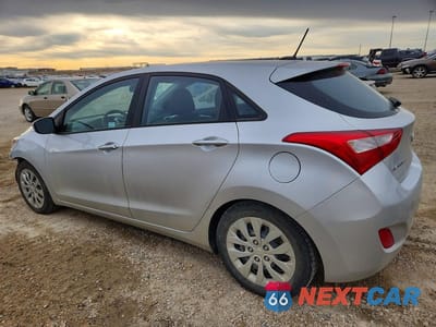 Drugie zdjęcie samochodu z przodu: 2016 HYUNDAI ELANTRA GT VIN:KMHD25LH8GU267542 - miniatura