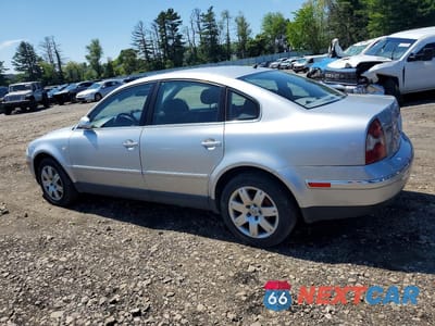 Drugie zdjęcie samochodu z przodu: 2002 VOLKSWAGEN PASSAT GLX 4MOTION VIN:WVWTH63B92P186413 - miniatura