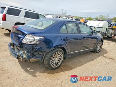 Trzecie zdjęcie samochodu z tyłu: 2011 SUZUKI KIZASHI SE VIN:JS2RF9A31B6110791 - miniatura