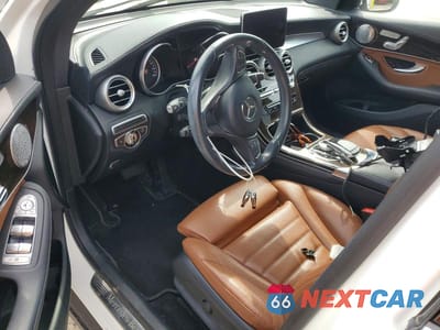 Zdjęcie 8 z 13 samochodu: 2016 MERCEDES-BENZ GLC 300 4MATIC VIN:WDC0G4KB6GF025956 - miniatura