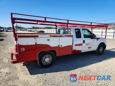Trzecie zdjęcie samochodu z tyłu: 2012 FORD F250 SUPER DUTY VIN:1FD7X2A62CEA83636 - miniatura