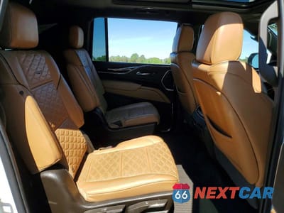 Zdjęcie 11 z 13 samochodu: 2021 CADILLAC ESCALADE ESV SPORT VIN:1GYS4PKL9MR414726 - miniatura