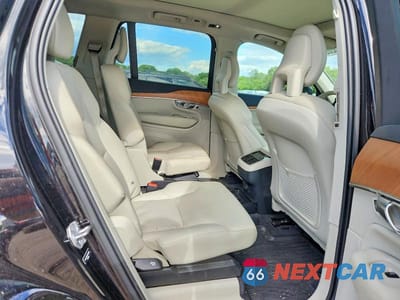 Zdjęcie 11 z 13 samochodu: 2021 VOLVO XC90 T6 MOMENTUM VIN:YV4A221K8M1745683 - miniatura