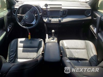 Zdjęcie 8 z 13 samochodu: 2016 TOYOTA RAV4 SE VIN:2T3NFREV4GW304743 - miniatura