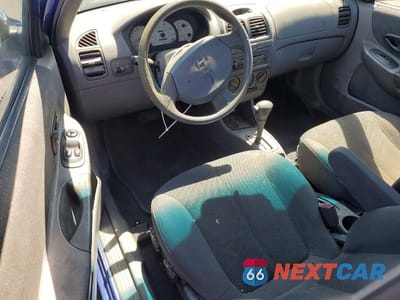 Zdjęcie 8 z 12 samochodu: 2002 HYUNDAI ACCENT GS VIN:KMHCG35C22U189593 - miniatura