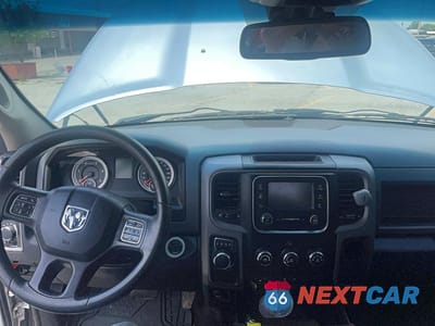 Zdjęcie 9 z 10 samochodu: 2015 RAM 1500 ST VIN:1C6RR6FM4FS624107 - miniatura