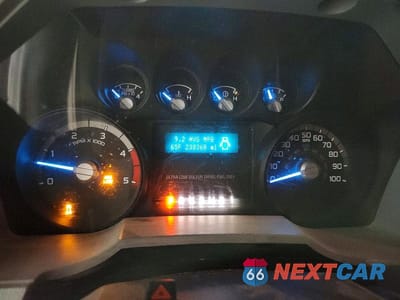 Zdjęcie 9 z 12 samochodu: 2015 FORD F350 SUPER DUTY VIN:1FT7W3BT8FEB32294 - miniatura