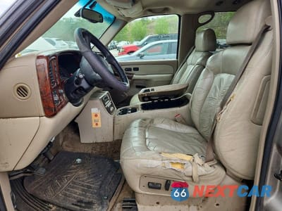 Zdjęcie 7 z 13 samochodu: 2002 CHEVROLET TAHOE K1500 VIN:1GNEK13Z82J249330 - miniatura