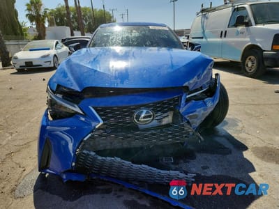 Piąte zdjęcie samochodu w środku: 2021 LEXUS IS 300 VIN:JTHAA1D28M5116413 - miniatura