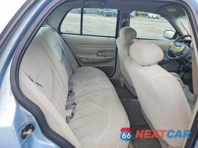 Zdjęcie 10 z 12 samochodu: 2001 FORD CROWN VICTORIA VIN:2FAFP73W91X104476 - miniatura