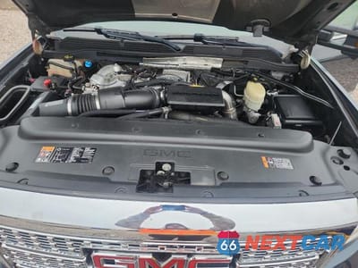 Zdjęcie 11 z 12 samochodu: 2018 GMC SIERRA K3500 DENALI VIN:1GT42YEYXJF130861 - miniatura