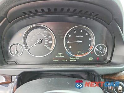 Zdjęcie 9 z 13 samochodu: 2015 BMW X5 XDRIVE35I VIN:5UXKR0C56F0K67785 - miniatura