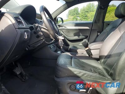 Zdjęcie 7 z 14 samochodu: 2016 AUDI Q3 PRESTIGE VIN:WA1GFCFS4GR010165 - miniatura