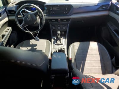 Zdjęcie 8 z 13 samochodu: 2022 VOLKSWAGEN TAOS SE VIN:3VVRX7B2XNM022748 - miniatura