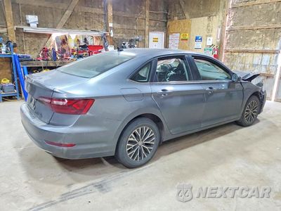 Trzecie zdjęcie samochodu z tyłu: 2021 VOLKSWAGEN JETTA S VIN:3VWC57BU9MM060205 - miniatura