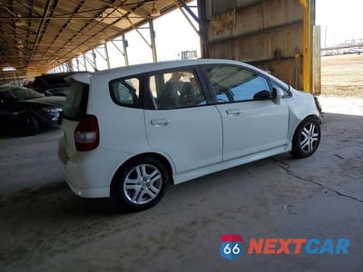 Trzecie zdjęcie samochodu z tyłu: 2007 HONDA FIT S VIN:JHMGD38647S048921 - miniatura