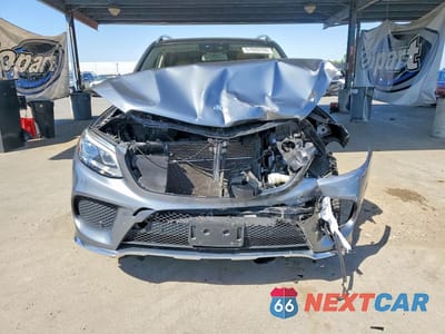 Piąte zdjęcie samochodu w środku: 2017 MERCEDES-BENZ GLE 350 4MATIC VIN:4JGDA5HB0HA933612 - miniatura