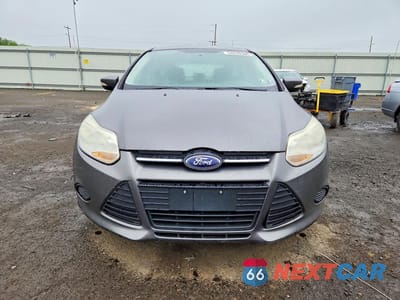 Piąte zdjęcie samochodu w środku: 2013 FORD FOCUS SE VIN:1FADP3K25DL129102 - miniatura